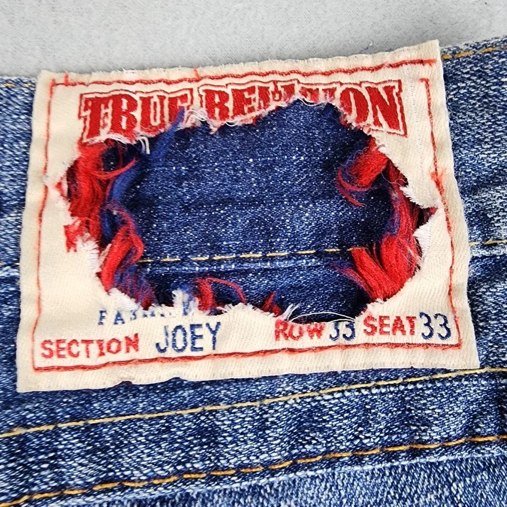 True Religion Joey Jeans Mens 34x29 Medium Wash Blue Bootcut USA Denim READ